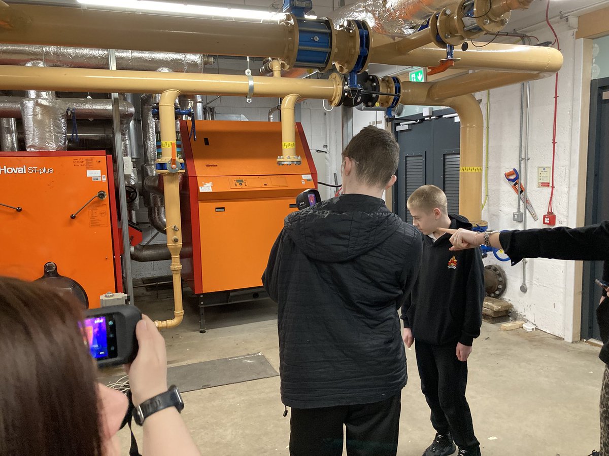 MillburnScience tweet media