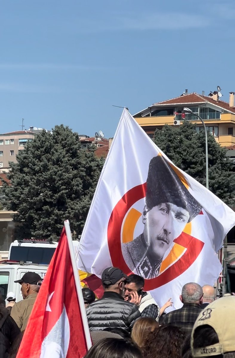 memet_sefa's tweet photo. 🇹🇷❤️💛 https://t.co/wh7v7vBVrL