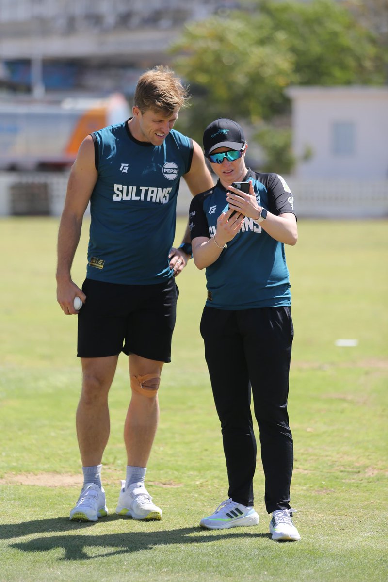 𝘾𝙪𝙧𝙞𝙤𝙪𝙨 𝙩𝙤 𝙠𝙣𝙤𝙬 𝙬𝙝𝙖𝙩’𝙨 𝙤𝙣 𝘾𝙖𝙩𝙝’𝙨 𝙥𝙝𝙤𝙣𝙚? 👀📱

Check the thread to find out! ⬇️

#SultanSupremacy | #DECADEOFHBLPSL