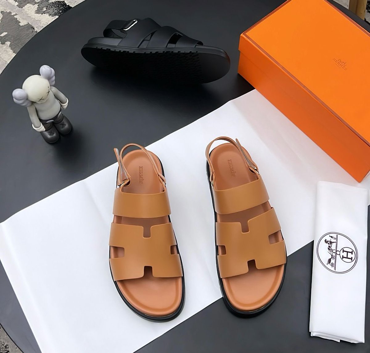 ChiwearsStore's tweet image. *

*#NotTheRegular* 

HERMES - PAM

*SIZE: 40-46*

(Comes with complete packaging)

(_N:B Price is subject to change depending on the current exchange rate)