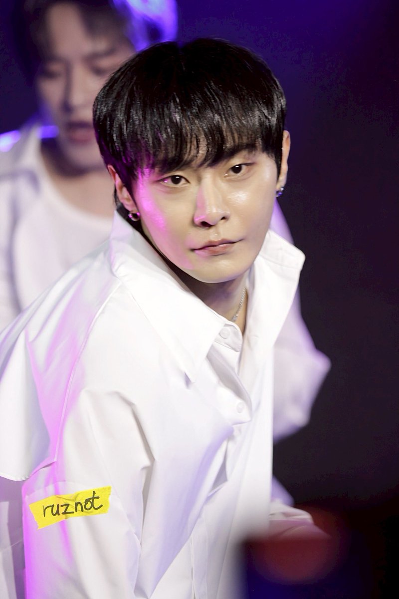 230323

#뉴앤비 #newandb  #ジョイジュン #조이준 #JoyJun <a href="/JoyJun_/">조이준</a> <a href="/NewAnd_B/">newand.b_official</a>