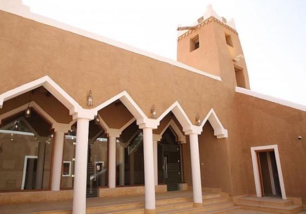 في أمر عظيم ضمن مشاريع الرؤية لعل الكثير يغفل عنه.
مشروع الأمير محمد بن سلمان لتطوير المساجد التاريخية ..
تحفة إسلامية معمارية 🌙❤️
نتائج المرحلة الأولى اللي تمت فيها ترميم ٣٠ مسجد

vision2030.gov.sa/ar/explore/pro…