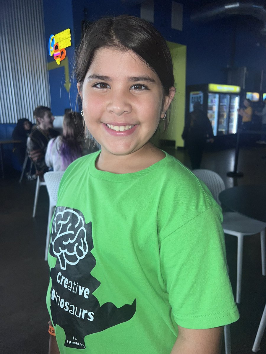 Ana Perez tweet media