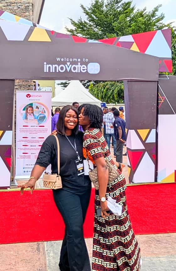 RejoiceDavid17's tweet photo. Location:#Innovation 25
Connecting with great minds was one of the best moments.
 Inspiring words @Kween wealth;value and relationship bring you to the table but character keeps you😌

Thank you @Godswill Akpan for setting this up. Innovation is not a treat but is a strength. https://t.co/k6Br9TtlHL