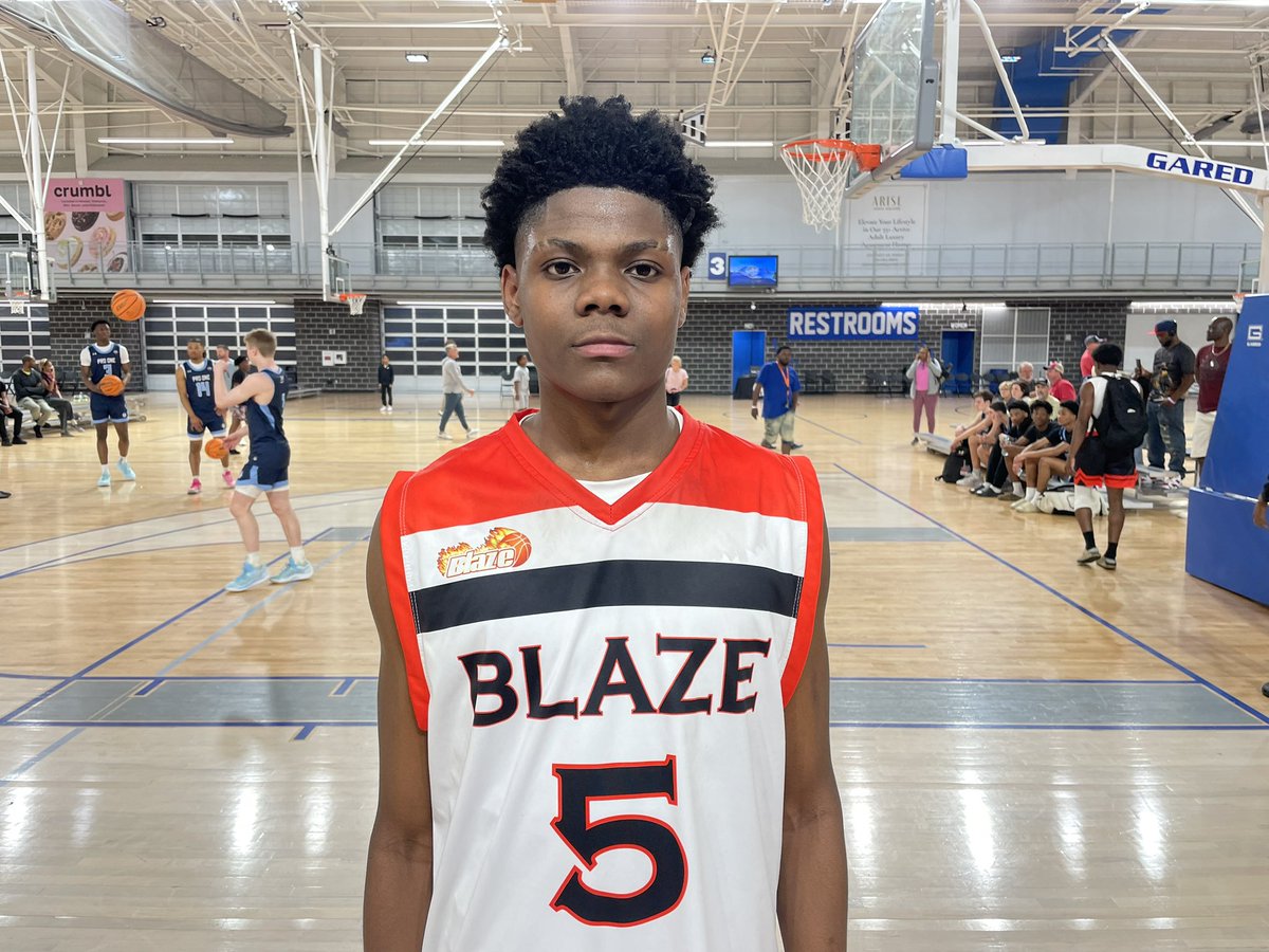 GTuckerHoops's tweet image. My favorite players from the opening night of #BamaJam: 

Kaleb Carson, JSI Elite 17U
Brendon Davis, Birmingham Blaze 16U
Isaiah McClain, Pro One Academic 17U
Brendon Bradford, NC Premier 16U
Aemero Lewis, Pro One UA 16U
Kale Martin, D13 Elite 15U
Tucker Powers, Shockers 16U