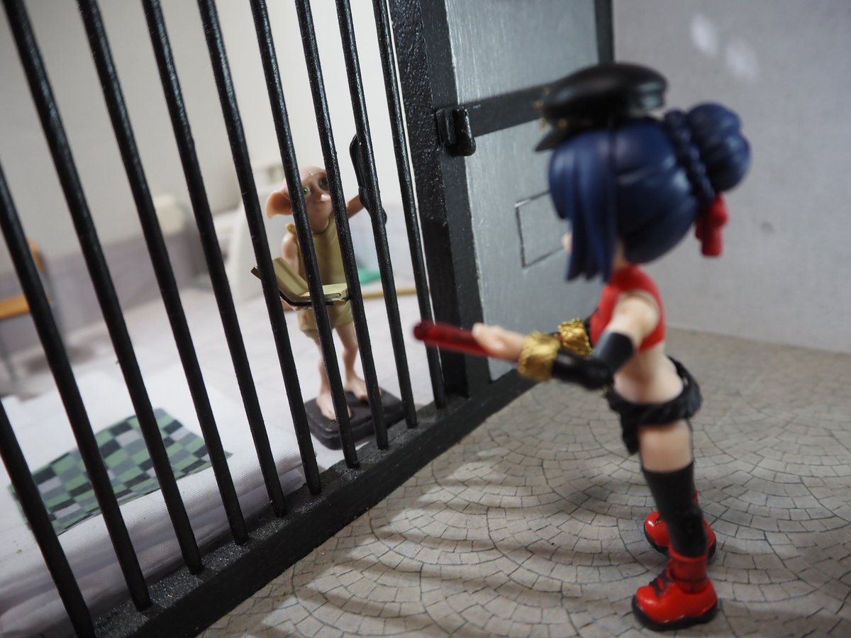 (^▽^)/…看守とPCぃ…(⌒∇⌒)
PCガチャ…そろったぁ…
おぉ♪(ﾉ)’∀｀(ヾ)…カックィィ…
(⌒▽⌒)アハハ!
#ポーズスケルトン #poseskeleton #ガチャガチャ