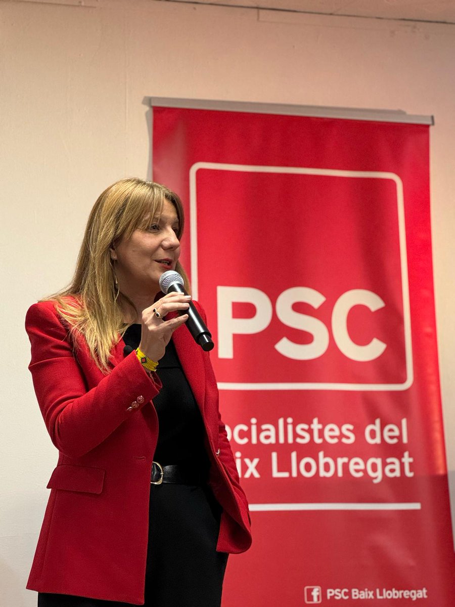 El #baixllobregat és feminista! Poder de #dones de <a href="/PSCBaix/">PSCBaix / ❤️</a> ahir al sopar a Gavà! <a href="/ginapol/">Gina Pol Borràs</a> <a href="/GonzalQuima/">Quima Giménez Gonzàl</a> <a href="/dolorsleyva/">dolors.leyva</a> <a href="/Llobretrans/">rosa maria maristany</a> <a href="/SonyaGuerraLpz/">Sònia Guerra López/❤</a> <a href="/OlgaMoralesSeg1/">Olga Morales Segura</a> <a href="/BorrellSF/">Lourdes Borrell</a> <a href="/socialistes_cat/">Socialistes PSC/❤</a>