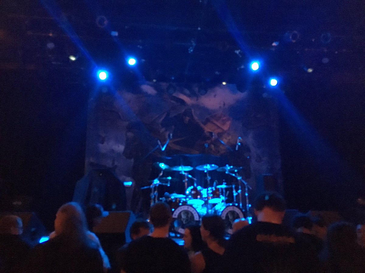 ninja231713's tweet image. GRAVE DIGGER は2015年サンフランシスコのFillmoreでブラガーのオープニングアクトで見たわ➖
#wrpr