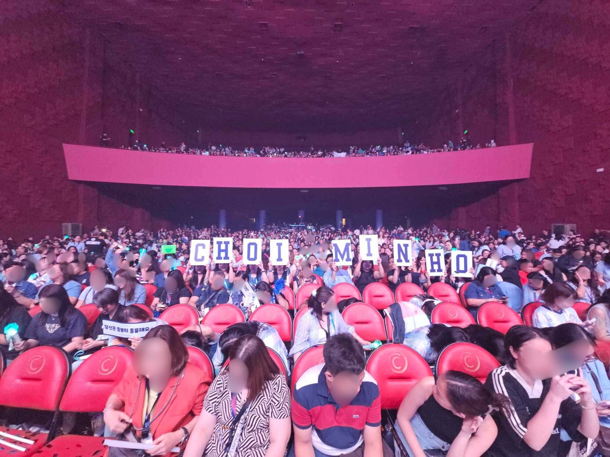 PH Choi Minho (@phchoiminho) on Twitter photo β§.* ππΌπ ππππ
ππΎππ
We are so happy to know that Minho and everyone enjoyed the fan projects! We truly can never thank you enough for your cooperation and for making this a success. π©΅
- B2B hand banners
- Pompoms
- CHOI MINHO spell out letters
- Printed instructions β§.* ππΌπ ππππ
ππΎππ
We are so happy to know that Minho and everyone enjoyed the fan projects! We truly can never thank you enough for your cooperation and for making this a success. π©΅
- B2B hand banners
- Pompoms
- CHOI MINHO spell out letters
- Printed instructions