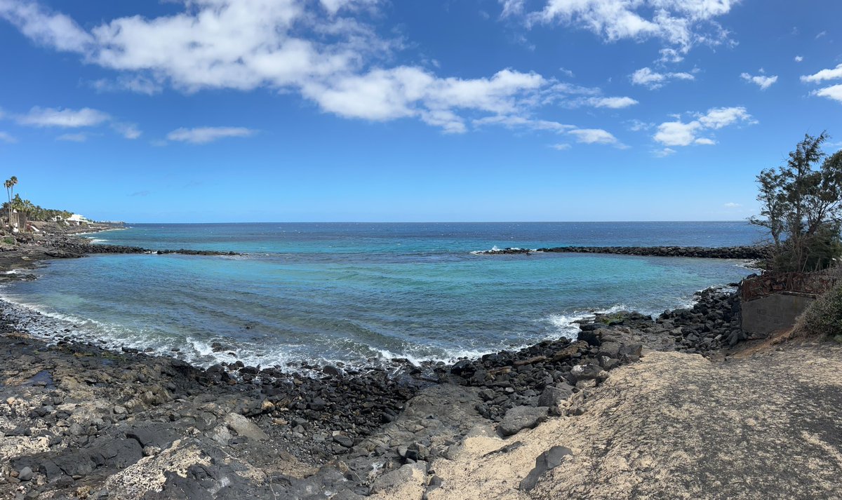 Jorolynch's tweet photo. Managed an escape to the sun for a week in Lanzarote ☀️ looking forward returning to office on Monday for what looks to be a very busy time ahead 🤗 #Recharged #BackToWork #SummerVibes #MedicalManager https://t.co/tfgFZRs9Sf