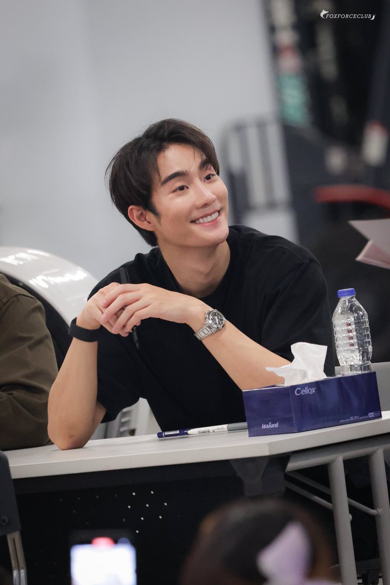 forceofficial_'s tweet photo. 🥹🥹🥹 สดใสมากเลยงับ

#BKKIBF2025xForceBook
#fforce_ @fforcejs https://t.co/ucztduIKvI
