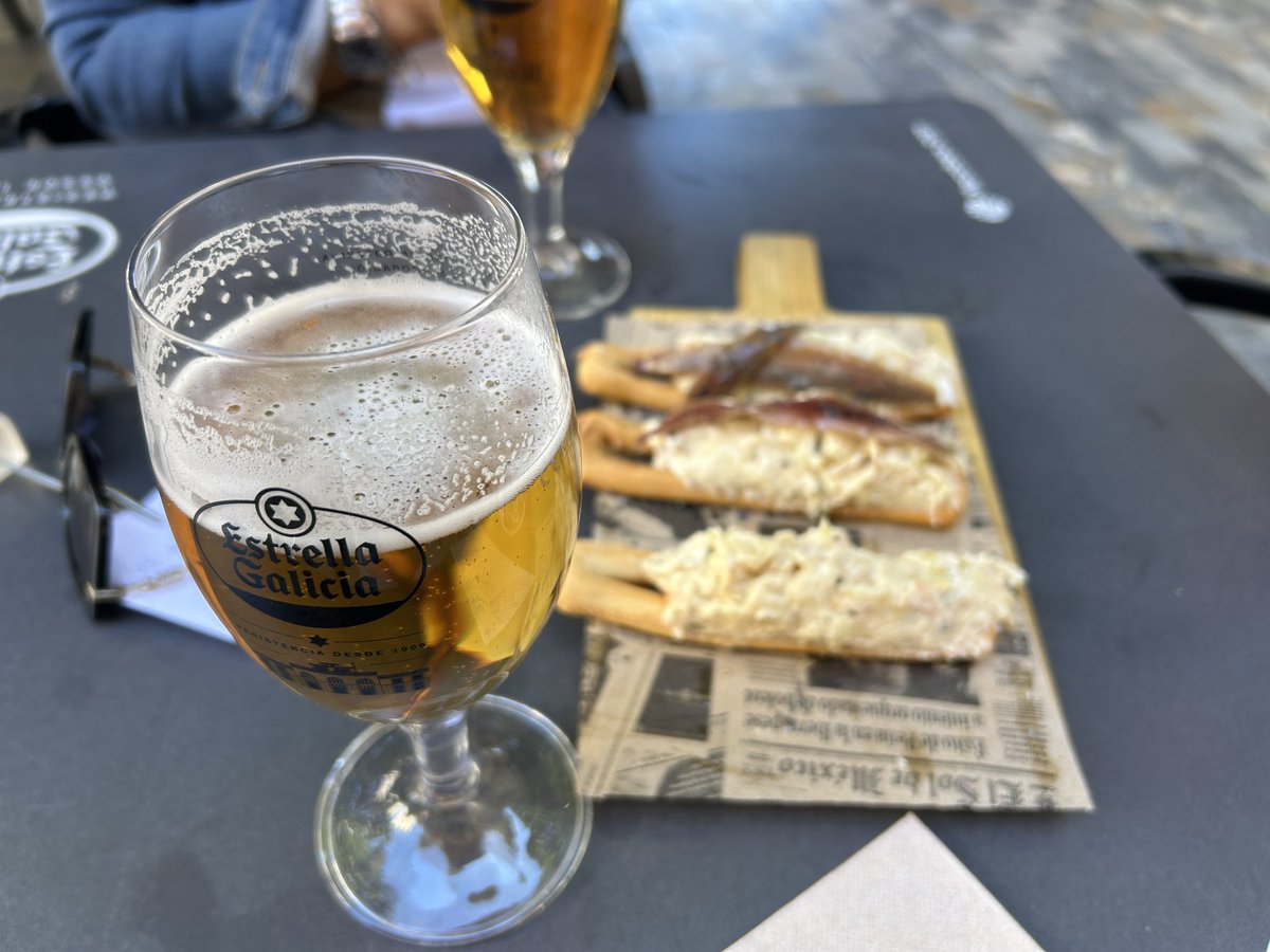 Mariapecasti's tweet image. Sábado… sabadete 😁
Sabemos cómo empieza pero no como terminará … 🍻💃🌞