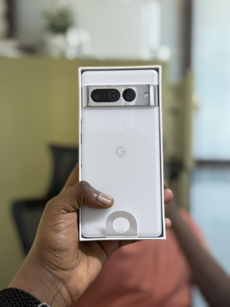 Ricky_customs's tweet image. Just Unboxed Google Pixel 7 Pro
Zoom into Perfection with the #GooglePixel7Pro 
Stunning Shots,Tensor G2 Power and all day battery Life. 
Your dream phone awaits!
12GB + 128GB 
1 Year Warranty 
Free Delivery countrywide ✅

Kes. 70,000