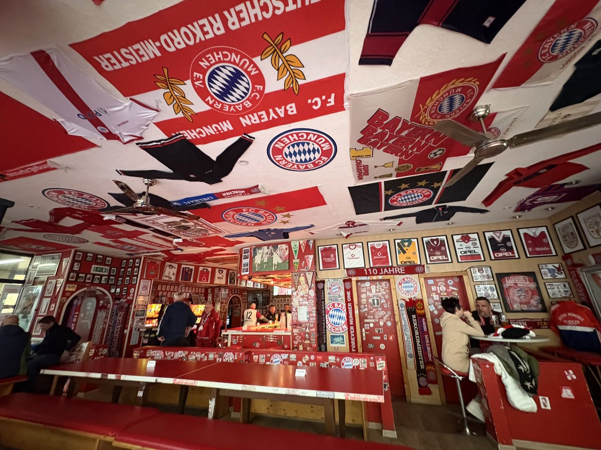 Rebecca Yates tweet media