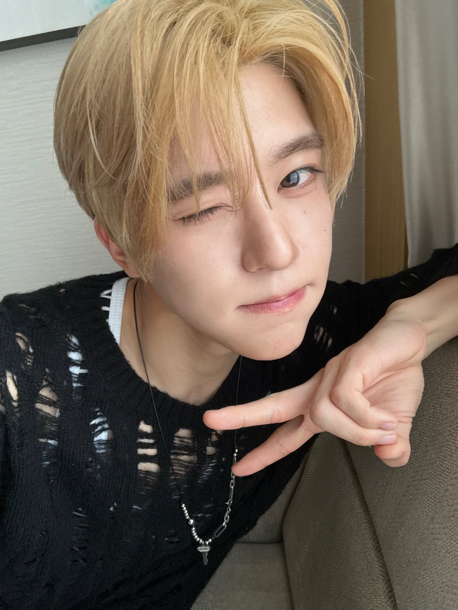 linfeizer's tweet image. พี่เอมเล่นนี่ละ