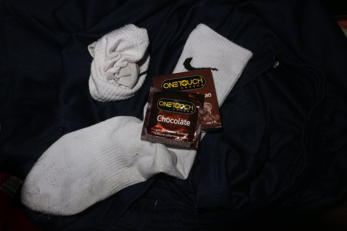 yourboydeno's tweet image. ใครอยากลองมาชิมตอนผมใส่บ้างไหมครับ พิสูจน์ให้หน่อยครับ ว่าหวานเหมือนช็อกโกแลตจริงเปล่า🤤
#วันทัชช็อกโกแลต #ONETOUCH