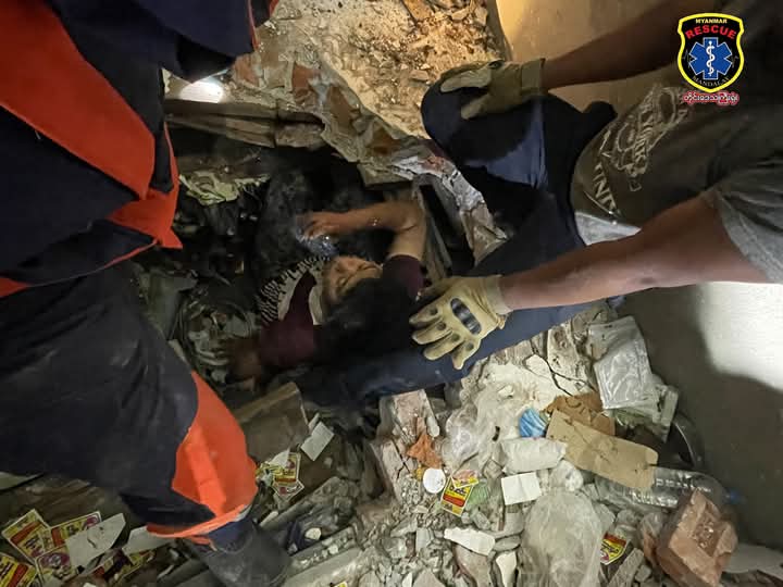 According to the latest collected reports,a total of 1,002 people have lost their lives due to the earthquake across the country, with 2,376 people injured and 30 missing. Detailed reports are still being collected. #WhatsHappeningInMyanmar  #HelpMyanmarRecover #MyanmarEarthquake
