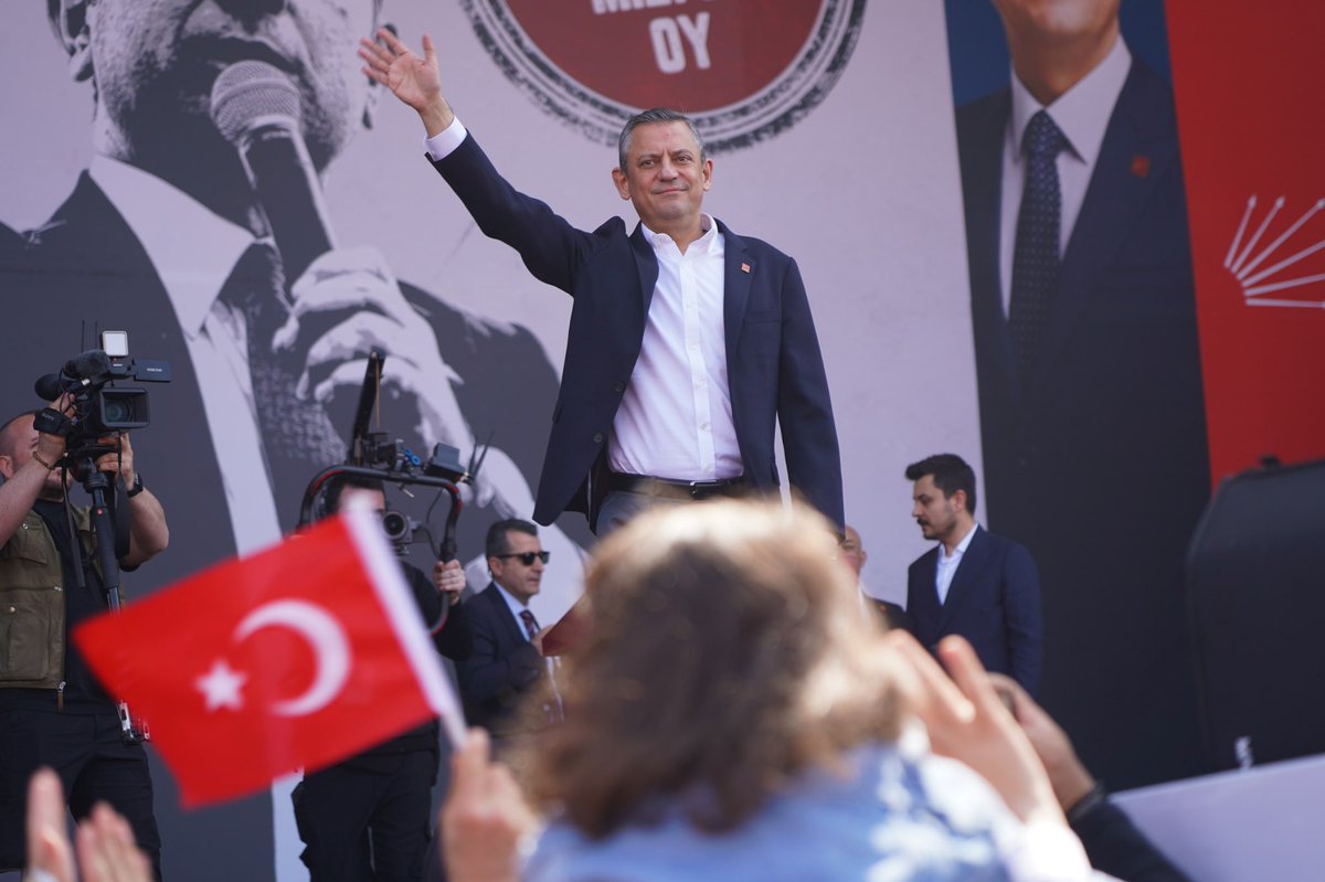 melekmsubasi's tweet photo. Maltepe'deyiz!
Halkın egemenliğini, adaleti ve demokrasiyi yeniden hakim kılacağız.🇹🇷 https://t.co/d9z7TkJnxJ