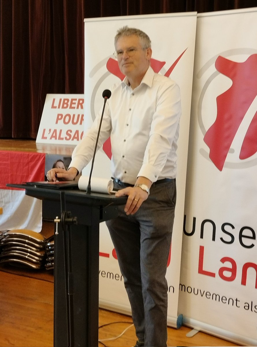 UnserLand's tweet photo. 📣 @MeyerMartin525 -Vice-Président UL #Alsace- #AG2025UnserLand: "Nous devons affirmer notre identité alsacienne, c'est-à-dire sociale, écologique, économique et européenne. Mais s'affirmer ce n'est pas se recroqueviller, ce n'est pas tourner le dos au dialogue.
Face aux extrêmes, notre responsabilité c’est de construire un modèle alsacien simple, clair et concret qui agit et qui répond véritablement aux urgences et aux besoins des alsaciens. C'est ce que nous poussons!"