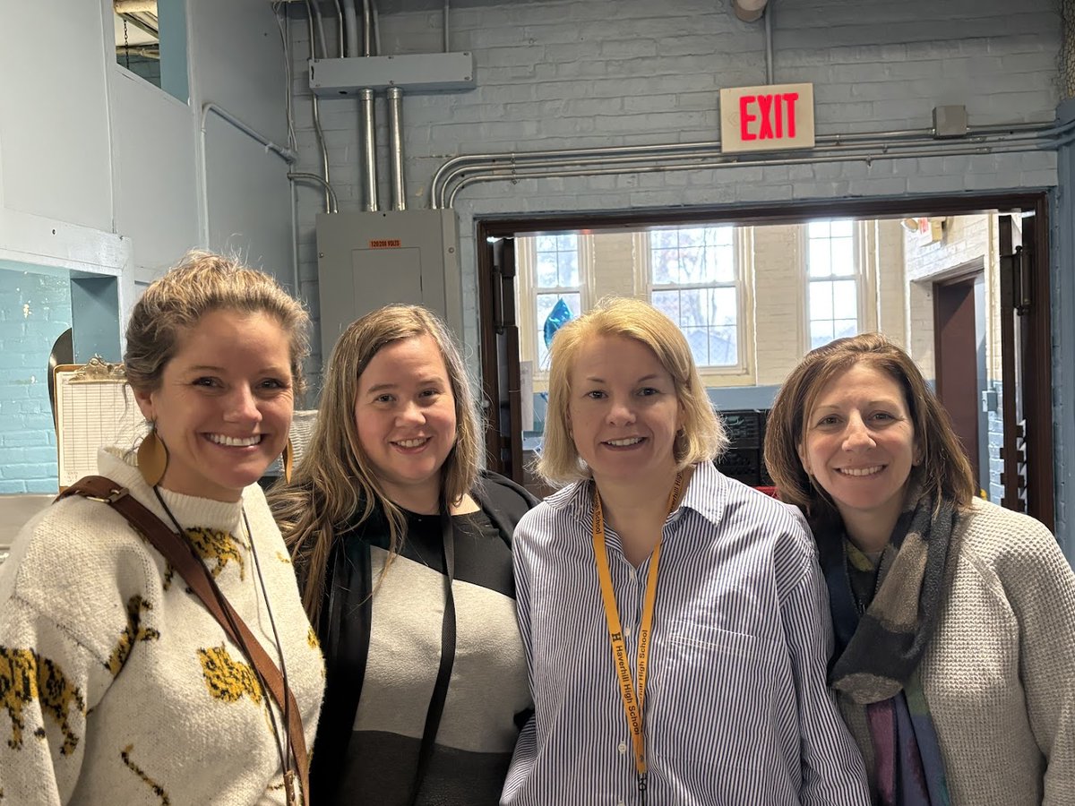 HavPromise's tweet photo. We love getting to contribute to super cool events like Tilton Elementary's Bingo for Books, and look at all those happy faces! Thanks to Tilton and HPS for their efforts to make reading fun and accessible in Haverhill! 🌟

#HaverhillReads https://t.co/g3CNM5LYWW