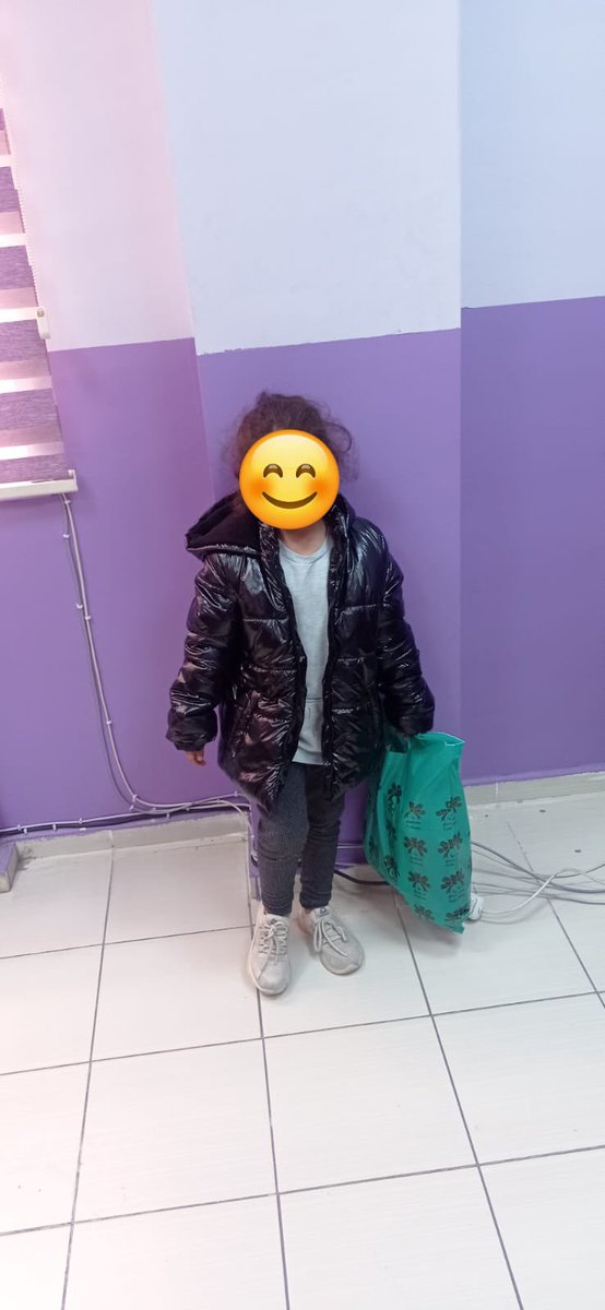 baykanbld's tweet photo. Bayram coşkusunu ve sevincini çocuklarımız ile paylaşmak adına ilçemizdeki minik öğrencilerimize hediyelerini dağıttık. https://t.co/vAHomOgLQM