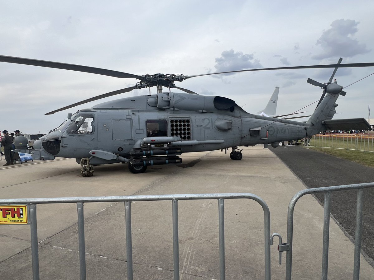 captainab_'s tweet photo. Enjoyed spending some time down at the Avalon Australian International Airshow! Nice to get up close and explore another side of aviation. https://t.co/9FIREJ3T7x