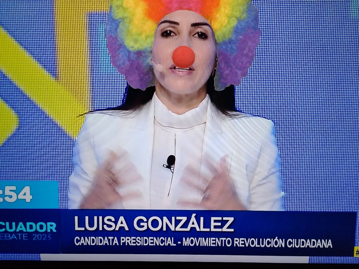 - Han escuchado decir a la Rana René que va a sacar a los jueces corruptos ... NO
- Que va a endurecer las penas a los criminales .. NO
- Que extraditara a los narcos peligrosos .... NO
- Que apoyará a los policías que eliminen a los criminales ... NO
#LuisaLaRanaRene