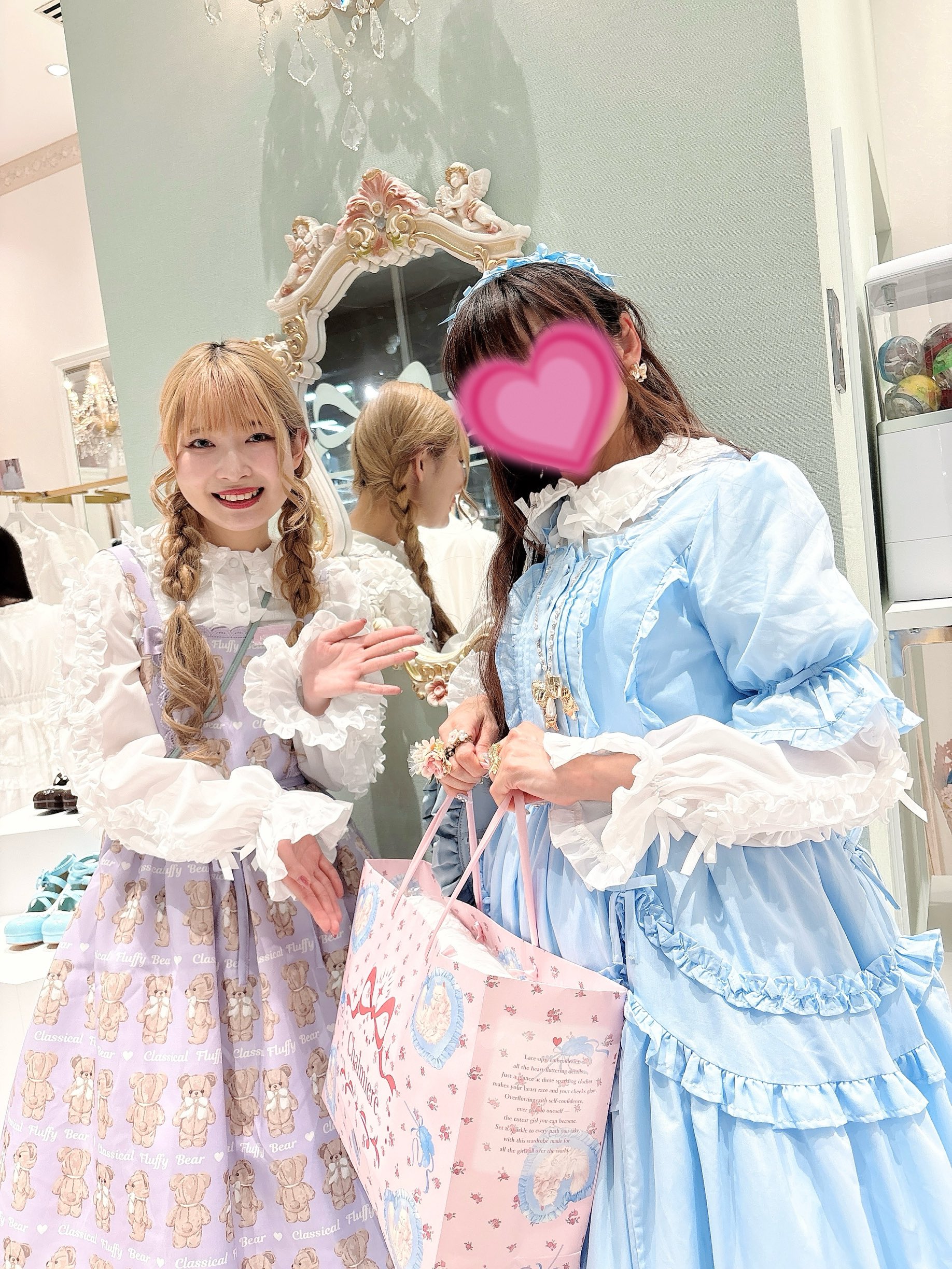 アキちゃん(axi🎀 ❛ᴗ❛)✧ axes femme大好き💖axes femme公式 アキちゃん(axi🎀 ❛ᴗ❛)✧ axes femme大好き💖axes femme公式