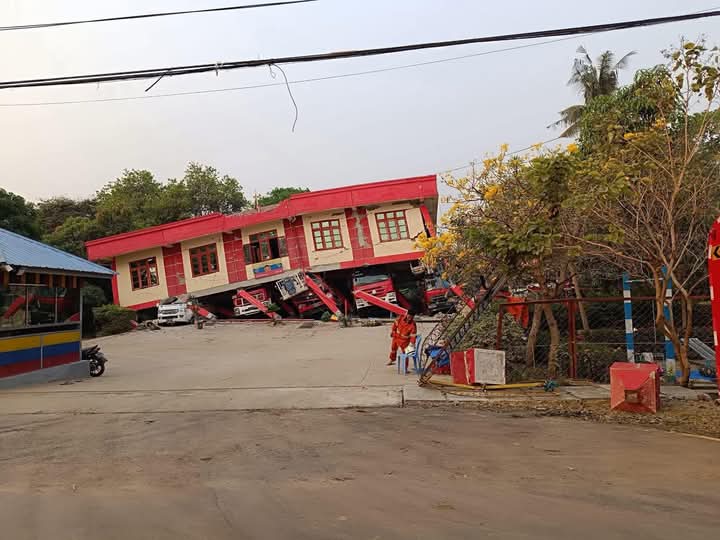 #whatshappeningnowinmyanmar #Sagaing #Mandalay #earthquake #Myanmar #MyanmarEarthquake