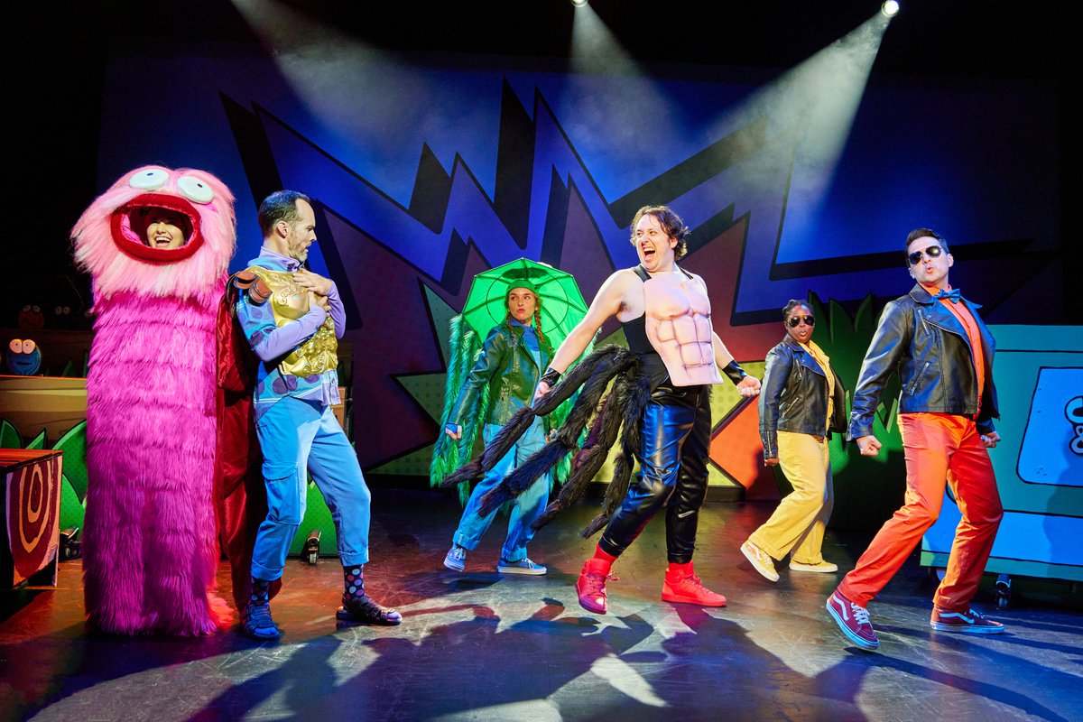 Today at 2pm📢 Cat Kid Comic Club The Musical, don't miss out, a few tickets still available at centennialconcerthall.com.