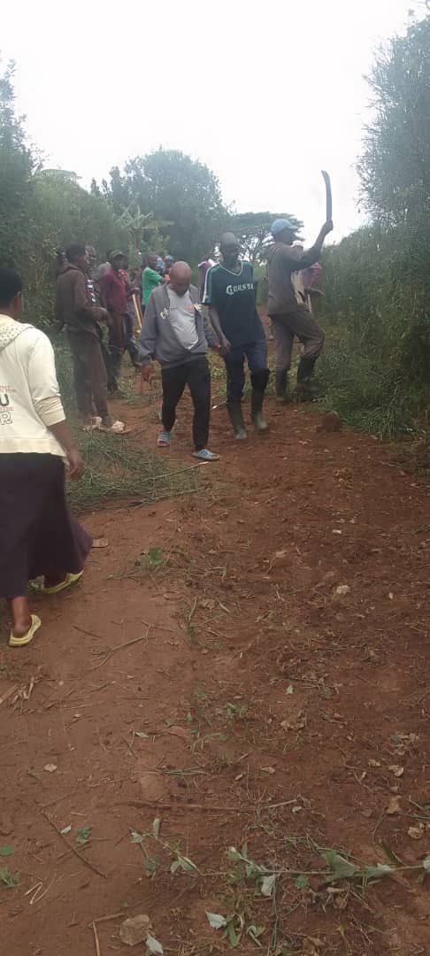 KIRAMURUZI SECTOR OFFICIAL (@kiramuruzio) on Twitter photo Uyu munsi, mu tugari twose tugize umurenge wa <a href="/KiramuruziO/">KIRAMURUZI SECTOR OFFICIAL</a> mu midugudu 39,abaturage baramukiye mu muganda usoza ukwezi kwa Werurwe.
Uyu muganda wakozwe hasiburwa rigore no gutunganya imihanda yβimigenderano ihuza imidugudu.
<a href="/GatsiboDistrict/">Gatsibo District</a>
<a href="/RwandaEast/">πππ¬πππ«π§ ππ«π¨π―π’π§ππ | ππ°ππ§ππ</a>
<a href="/RwandaLocalGov/">Ministry of Local Government | Rwanda</a> Uyu munsi, mu tugari twose tugize umurenge wa <a href="/KiramuruziO/">KIRAMURUZI SECTOR OFFICIAL</a> mu midugudu 39,abaturage baramukiye mu muganda usoza ukwezi kwa Werurwe.
Uyu muganda wakozwe hasiburwa rigore no gutunganya imihanda yβimigenderano ihuza imidugudu.
<a href="/GatsiboDistrict/">Gatsibo District</a>
<a href="/RwandaEast/">πππ¬πππ«π§ ππ«π¨π―π’π§ππ | ππ°ππ§ππ</a>
<a href="/RwandaLocalGov/">Ministry of Local Government | Rwanda</a>