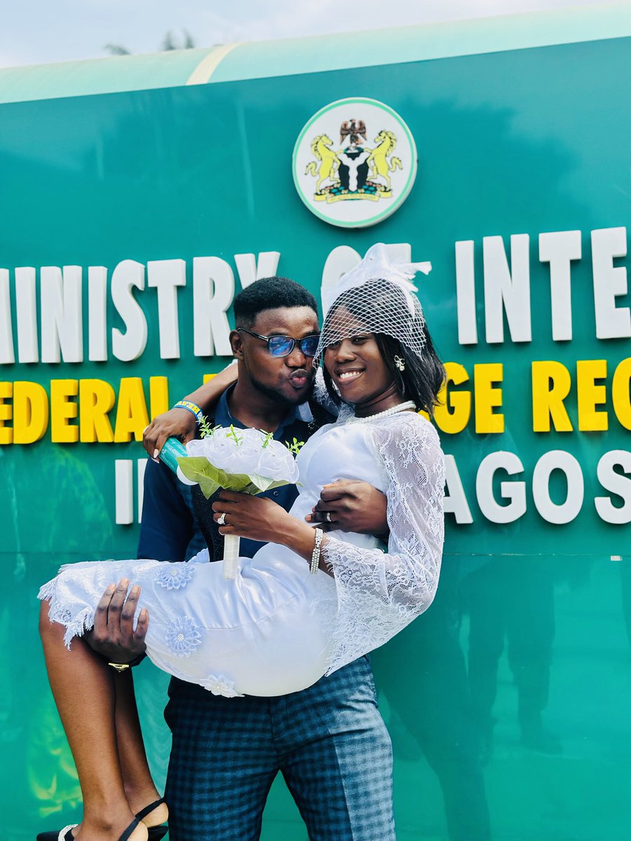 mcee_olorin's tweet photo. March 
20/03/2025
It was indeed a beautiful month 

Grateful to God for this 

Cheers 🥂 @Ajokeeey 

#love #march #dump #marchdump https://t.co/Wii6jLhDmS