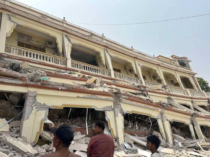 #whatshappeningnowinmyanmar #Sagaing #Mandalay #earthquake #Myanmar #MyanmarEarthquake