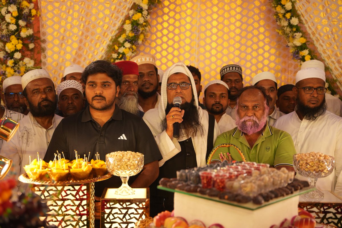 ImJaggaReddy's tweet photo. సంగారెడ్డి పట్టణంలో జగ్గారెడ్డి ఆధ్వర్యంలో ఇఫ్తార్ విందు..

#sangareddy #ramadan #iftharparty #tpccworkingpresident #congress #ramadanmubarak https://t.co/ybIfBs1iIe