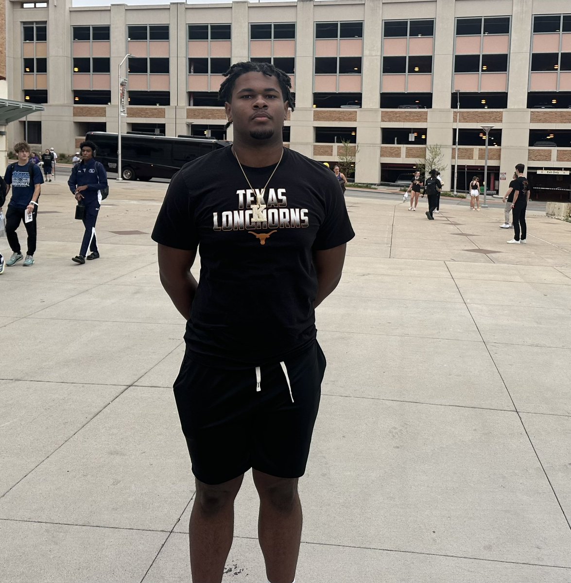 Gerry Hamilton (@ghamiltonotf) on Twitter photo Big time 2027 OT <a href="/KaedenScott817/">Kaeden Scott 4⭐️</a> (San Antonio Roosevelt) on visit to Texas today to check out spring practice. One of the nations elite OL’s . <a href="/ontexasfootball/">OnTexasFootball</a> Big time 2027 OT <a href="/KaedenScott817/">Kaeden Scott 4⭐️</a> (San Antonio Roosevelt) on visit to Texas today to check out spring practice. One of the nations elite OL’s . <a href="/ontexasfootball/">OnTexasFootball</a>