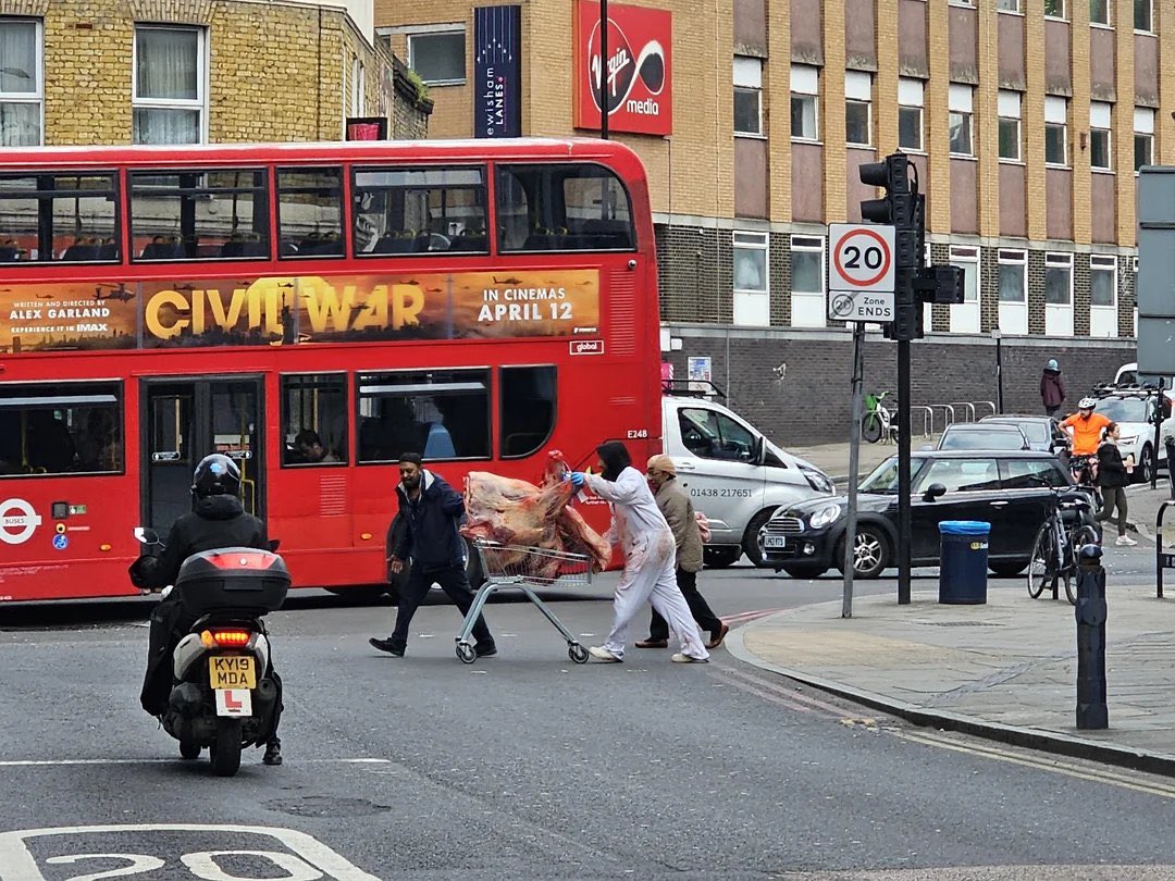 🇬🇧 𝙔𝙊𝙊𝙆𝘼𝙔 𝘼𝙀𝙎𝙏𝙃𝙀𝙏𝙄𝘾𝙎 🇬🇧 (@mythoyookay) on Twitter photo 