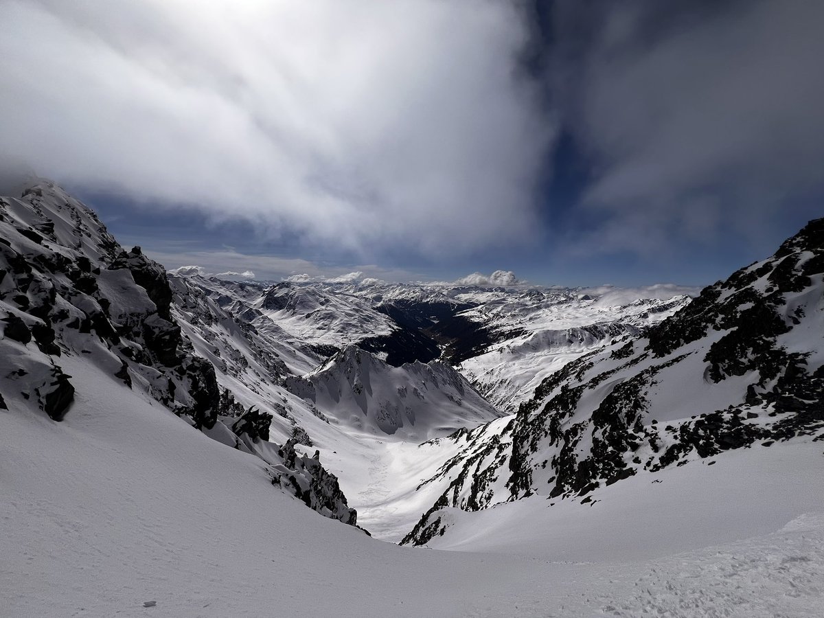 m_m_miel's tweet image. Chyc w dół… #freedom