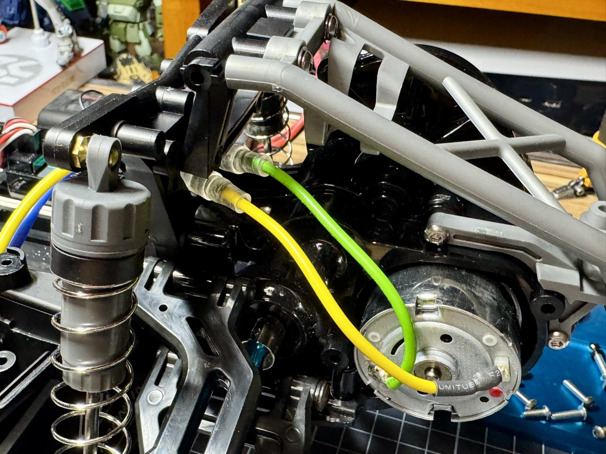 タミヤ TD4 受信機以外のメカ付き タミヤ TD4 受信機以外のメカ付き