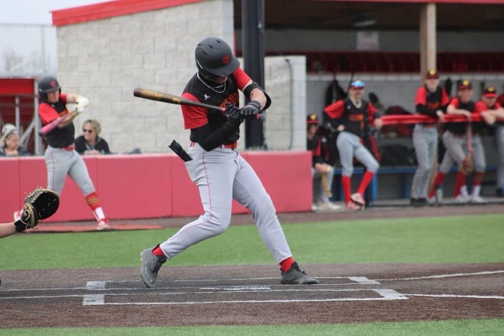 3A Player to Watch: Jack Vilela of Columbus (6’2 200 3B/RHP) has been on our radar since a breakout sophomore season when he earned SIK all State pitching honors. Last year Viela repeated his All-State selection as a junior and is expecting another big senior year. In 2024 Viela