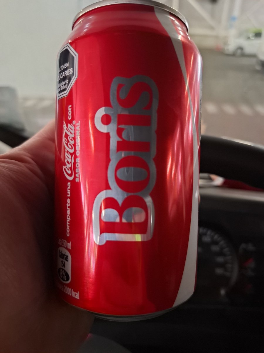 APRUEBOALIVE's tweet photo. Me salió la lata de mi Presidente @GabrielBoric .... 
Vamos con todo Presi Boris...
#TeApoyo

#Chile https://t.co/g1Xfe3x4bW