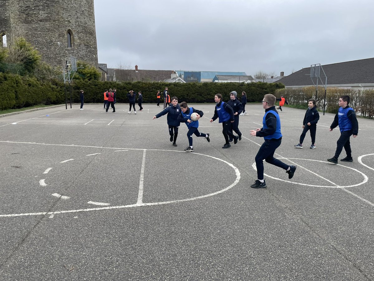 Dylan Lyne PO (@dylanlyne242288) on Twitter photo A great week of schools coaching took place this week finishing up with <a href="/FreshtodayL/">Freshtoday School Lunches</a> hurling 365 in ferns and kilanerin followed by schools coaching throughout the day on Thursday and Friday <a href="/kilaneringaa/">Kilanerin GAA Club</a> <a href="/FernsGAA/">Official Ferns GAA</a> <a href="/wexgaacoaching/">Wexford GAA Coaching & Games</a> A great week of schools coaching took place this week finishing up with <a href="/FreshtodayL/">Freshtoday School Lunches</a> hurling 365 in ferns and kilanerin followed by schools coaching throughout the day on Thursday and Friday <a href="/kilaneringaa/">Kilanerin GAA Club</a> <a href="/FernsGAA/">Official Ferns GAA</a> <a href="/wexgaacoaching/">Wexford GAA Coaching & Games</a>