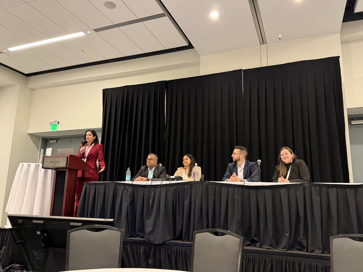 Lei Yu, MD (@leileiyu_) on Twitter photo Passing the porch- ECS and RFS collab session is happening now.
Room 202A
#SIR25NASH <a href="/MerveOzenMD/">Merve Ozen</a> Passing the porch- ECS and RFS collab session is happening now.
Room 202A
#SIR25NASH <a href="/MerveOzenMD/">Merve Ozen</a>