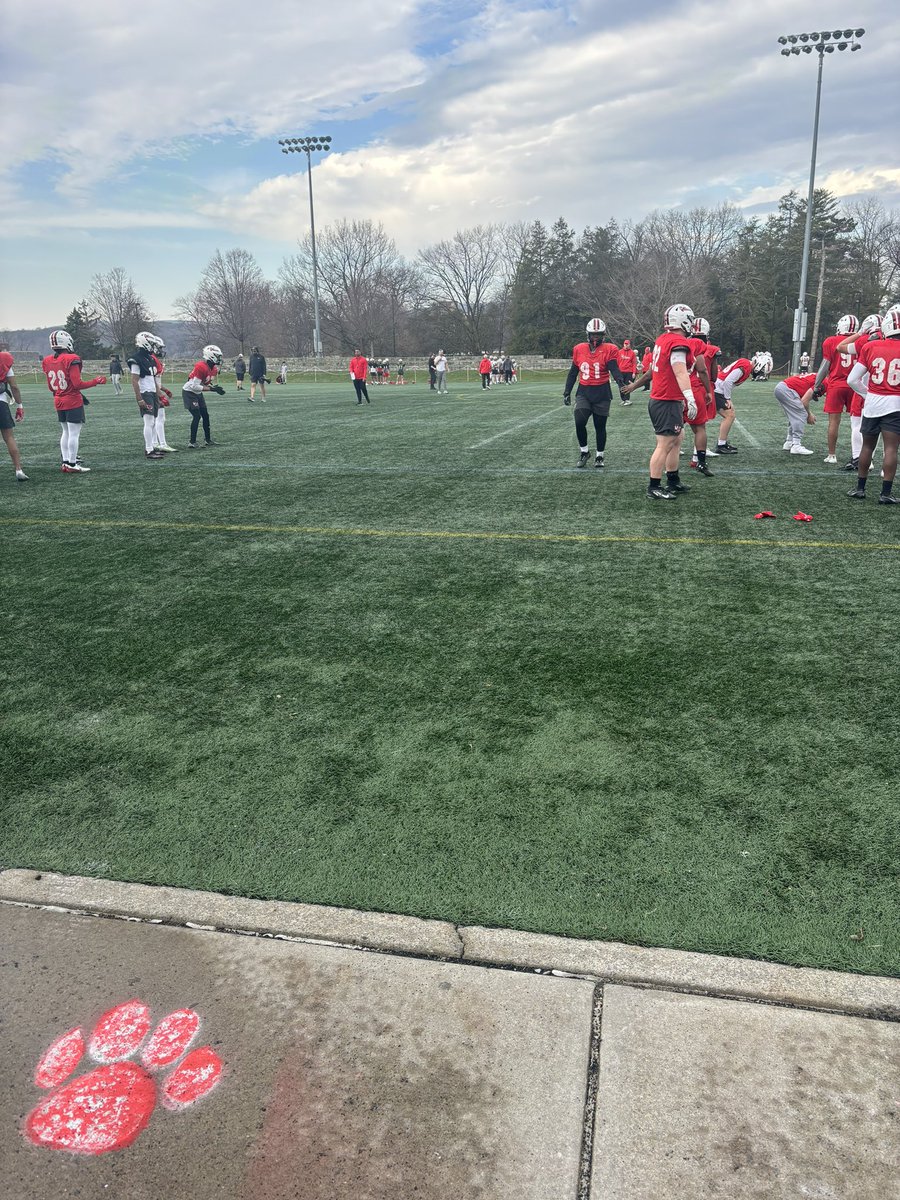 Carter Cooney (@carter_cooney_) on Twitter photo Had an awesome day at Marist this morning. Thanks <a href="/CoachKotlarz/">Roger Kotlarz</a> <a href="/CoachMWillis/">Mike Willis</a> <a href="/CoachTJWeyl/">TJ Weyl</a> for the invite and am excited to talk later this spring.
<a href="/RamapoFootball/">𝐑amapo Football</a> <a href="/CoachGuttuso/">Nick Guttuso</a> Had an awesome day at Marist this morning. Thanks <a href="/CoachKotlarz/">Roger Kotlarz</a> <a href="/CoachMWillis/">Mike Willis</a> <a href="/CoachTJWeyl/">TJ Weyl</a> for the invite and am excited to talk later this spring.
<a href="/RamapoFootball/">𝐑amapo Football</a> <a href="/CoachGuttuso/">Nick Guttuso</a>