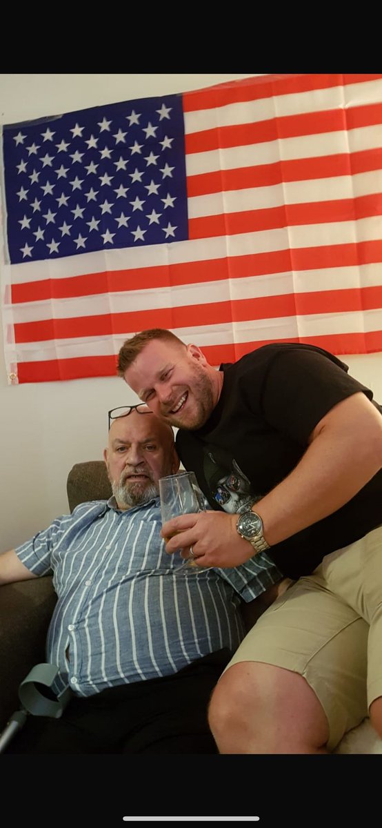 Tommy O'H (@tjdragoohanlon) on Twitter photo Absolutely devastated with the unexpected loss of my Uncle Phil. I'm posting on here because he had so many friends and I don't have contact numbers for everyone who loved him. He was a true red and would do anything for anyone. Just gutted. <a href="/Ian_Rush9/">Ian Rush MBE</a> #LFC funeral TBC Absolutely devastated with the unexpected loss of my Uncle Phil. I'm posting on here because he had so many friends and I don't have contact numbers for everyone who loved him. He was a true red and would do anything for anyone. Just gutted. <a href="/Ian_Rush9/">Ian Rush MBE</a> #LFC funeral TBC