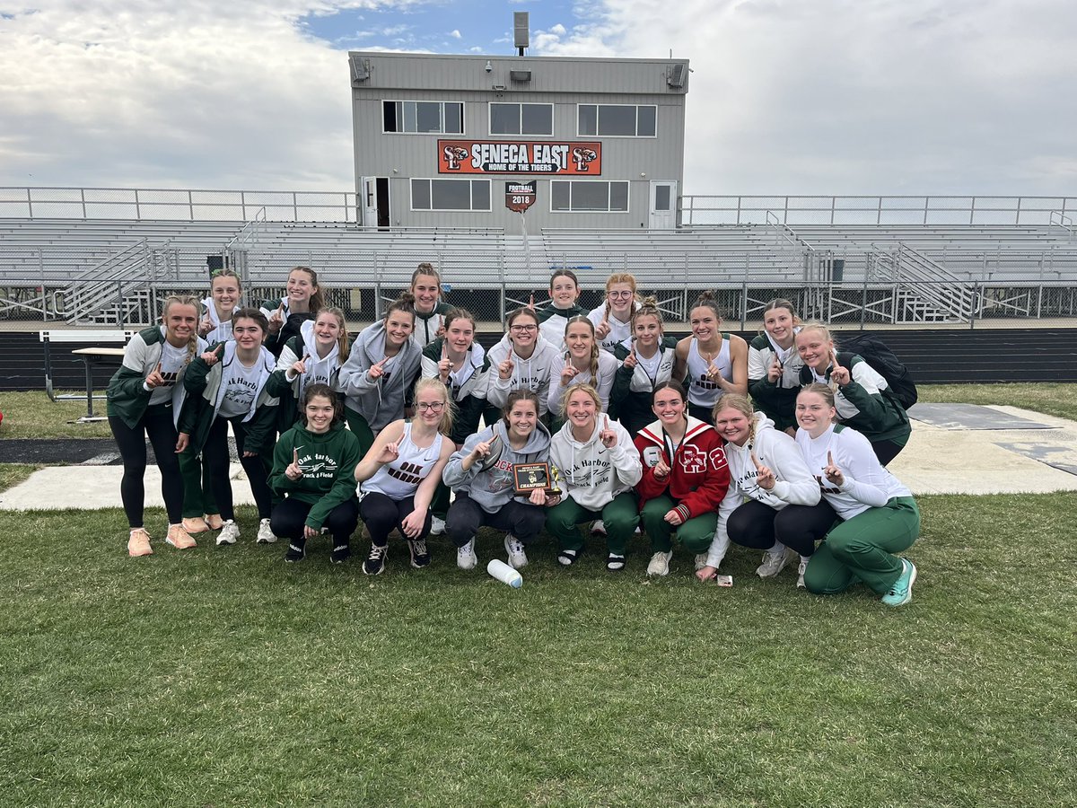 OakHarborTrack's tweet image. 2025 Seneca East Champions. The Lady Rockets kick off the season with 3 meet records, 7 firsts, and 180 points.