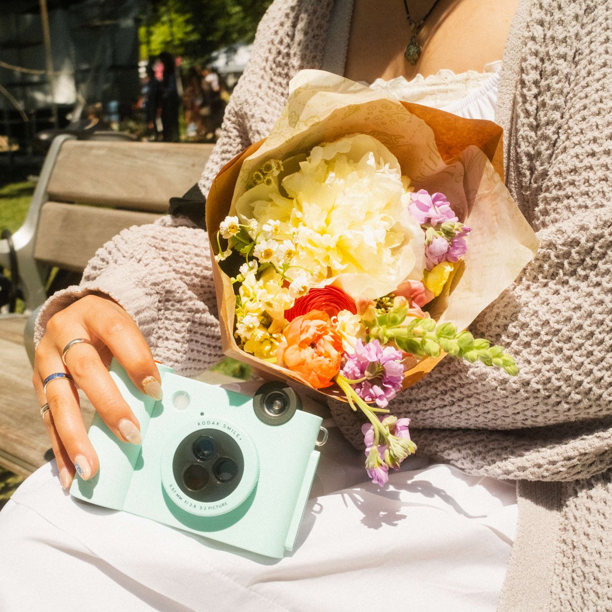 KodakPlus's tweet photo. A snapshot of sunshine and springtime blissโwhereโs your favorite place to take photos? ๐๐ธ
#kodakplus #kodakklique #instantprint #smile+ #instantcamera #photgraphy #spring #musthave https://t.co/3Zs0aNMeLt