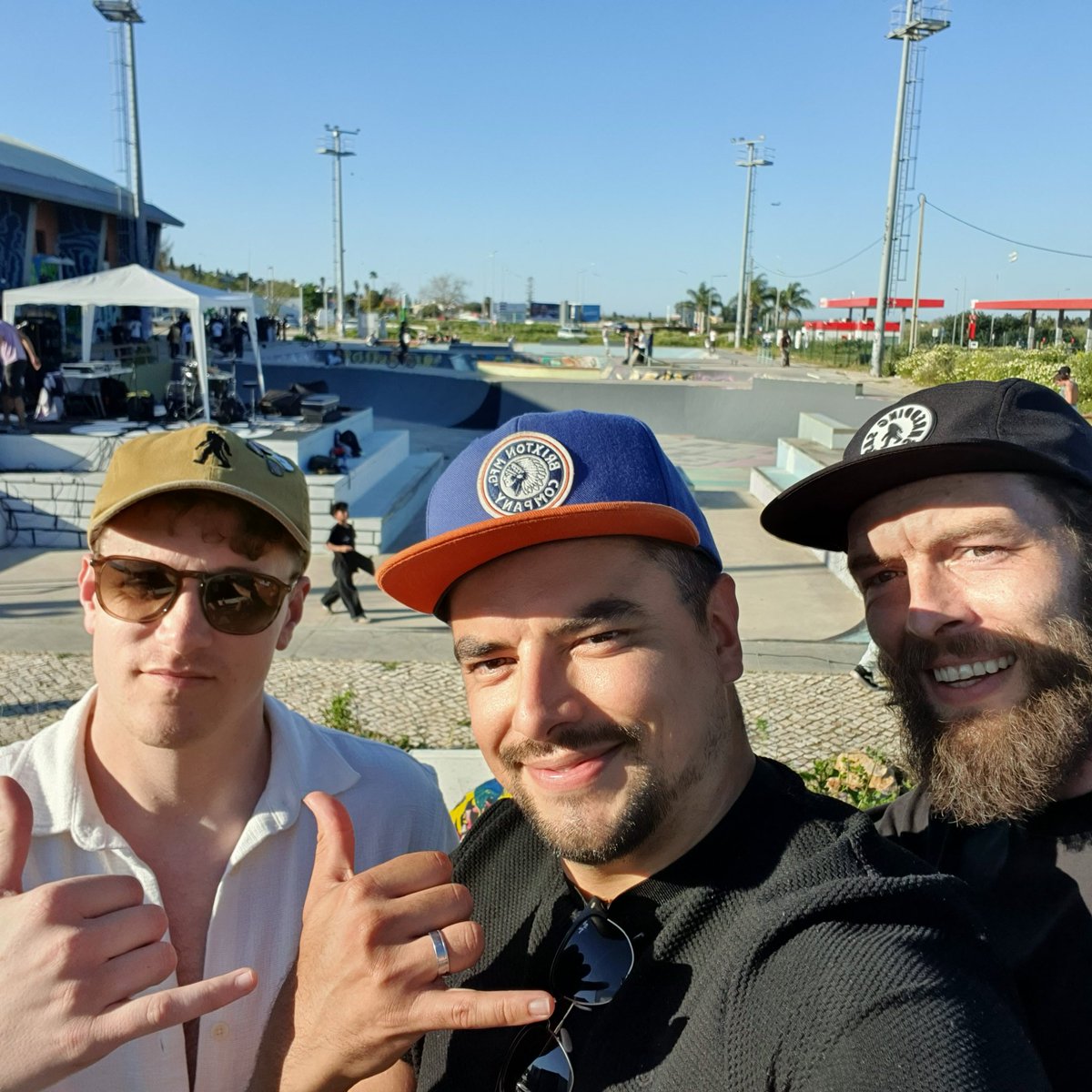 Basejunkie.base.eth tweet media