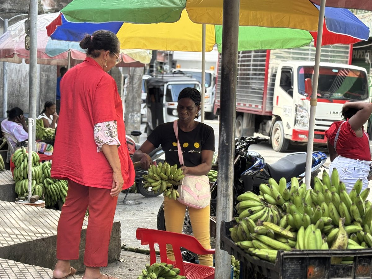 JamesMosqueraT's tweet image. Hoy, en el corazón de la región del San Juan, recorriendo cada rincón, escuchando las voces de nuestra gente y reafirmando el compromiso de trabajar incansablemente por el bienestar y progreso de nuestra comunidad ✊🏾🧡

#citrep 
#vidapazyterritorio