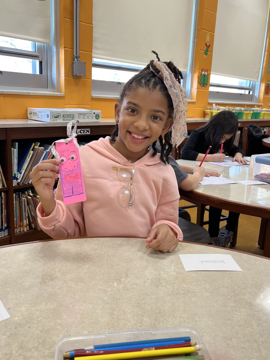 HTH Library/Mrs Osso tweet media