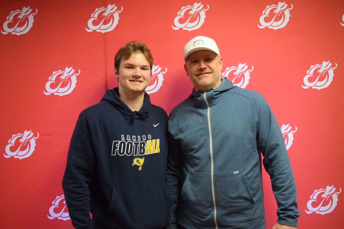 SeanNadeau11's tweet image. I had such a great time yesterday learning about Moorhead and meeting all the coaches! Thank you @CoachTMJames for the invite!
@coachjcurrier @CoachLaqua